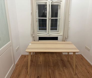 Pronájem bytu 1+1 • 40 m² bez realitkyItalská, Praha - Vinohrady - Photo 1