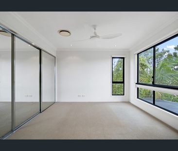 Modern Townhouse With Space, Style & Lifestyle - Photo 3