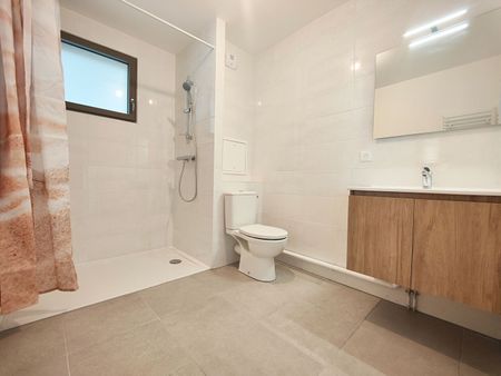 Location Appartement 2 pièces 39m² - Photo 4