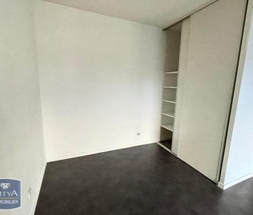 Location Appartement 1 pièce 26m² LONS 64140 - Photo 3