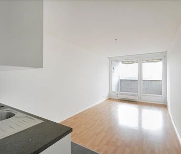 PERFECT FOR SINGLES - Photo 1