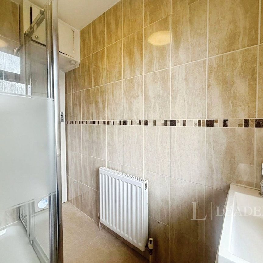 2 bedroom property to rent Garrison Court, Hitchin, SG4 - Photo 1