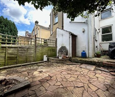 2 bedroom terraced house to rent - Photo 6