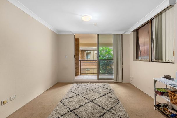 Centrally located In Hurstville C.B.D -One Bedroom Apartment With Car space - Photo 1