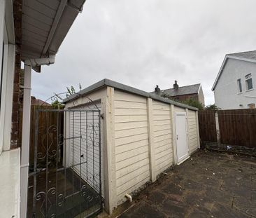 2 bedroom semi-detached bungalow to rent - Photo 3