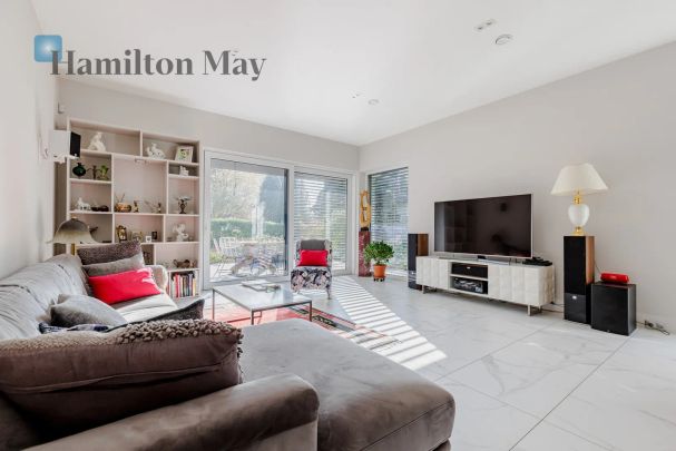 Nowoczesny parterowy dom z basenem w Nadarzynie - Photo 1