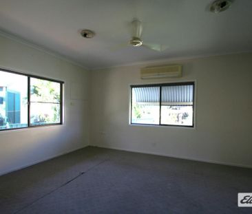 AVAILABLE SOON - 3 BEDROOM HIGHSET ON THE NORTH SIDE OF EMERALD.... - Photo 4