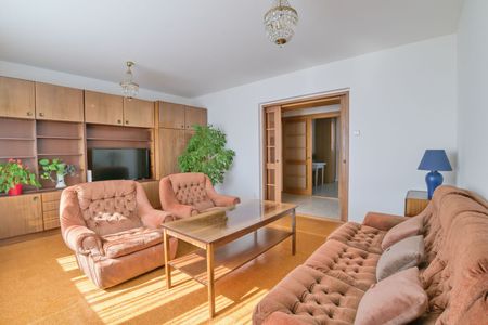 Na prenájom zariadený 3 izbový byt, 65 m2, lodžia 4 m2, Nemesszegská ulica, Dunajská Streda – Fotografia 3