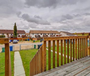 - 3 Bedroom at Kitson Close Townhomes - Photo 1