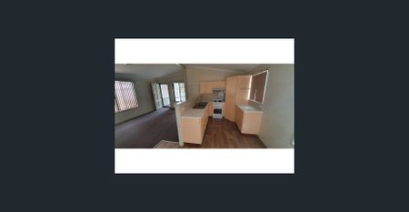 2 BEDROOM HOME! - Photo 5