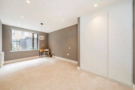 Kilburn High Road, Kilburn, NW6 - Photo 3