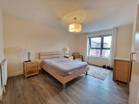 2 bedroom flat to rent - Photo 4