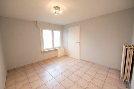 Gezellige woning met ruimte tuin te Machelen ( ZULTE) - Photo 3