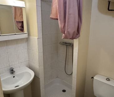 Location Appartement 1 pièce(s) - 15 m² - Photo 2