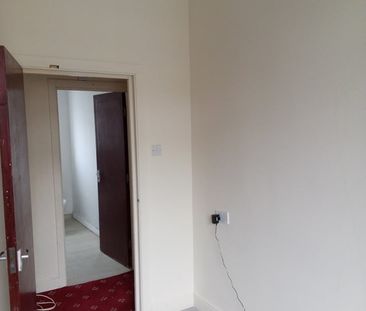 3 Bed Flat, Cannon Hill Road, B12 - Photo 3