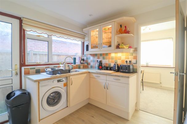 Fairhaven Way, Newmarket - Photo 1