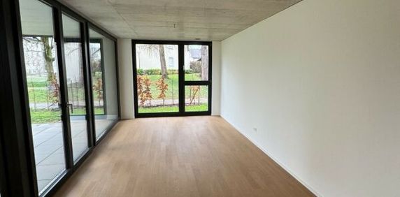 Lebensqualität in schönem Wohnviertel - Wohnung mit Sitzplatz - Photo 2