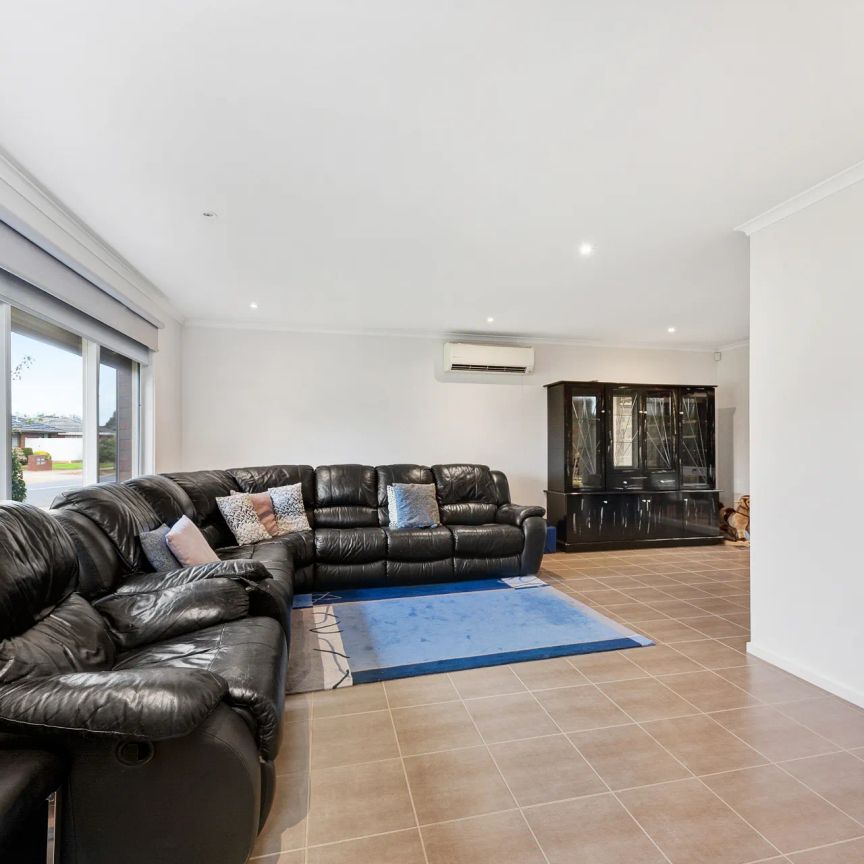 24 Loyola Road, Werribee. - Photo 1