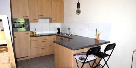 Appartement te huur in Sint-Niklaas voor € 850 met 2 slaapkamers - Photo 2