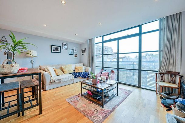 1 bedroom flat to rent - Photo 1