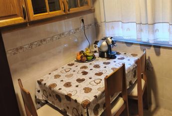 Quarto em casa partilhada Almada rua Bartolomeu Dias
