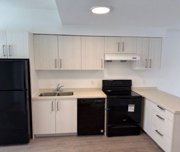 For Lease - 32 Waterleaf Trail, Welland, Ontario - Photo 4