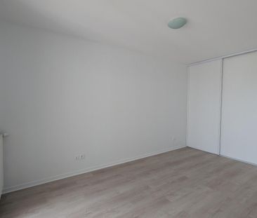 Location Appartement 3 pièces 63m² FECAMP 76400 - Photo 5