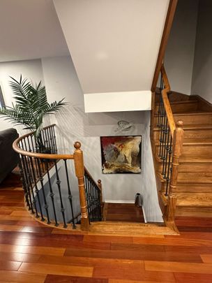 For Lease - 3374 Angel Pass Drive, Mississauga, Ontario - Photo 1