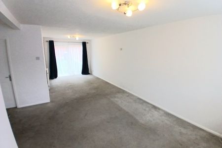 Burghley Close - Photo 4