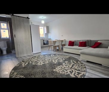 1 Bed Flat, Peckham High Street, SE15 - Photo 5