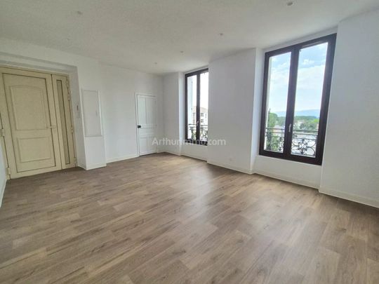 Location Appartement 3 pièces 59 m2 à Le Luc - Photo 1