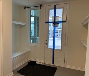 For Lease - 69 Therma Crescent, Markham, Ontario - Photo 2