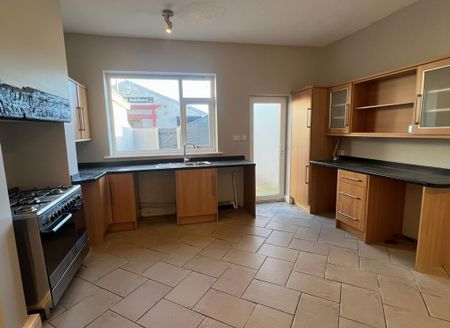 2 bedroom terraced house to rent - Photo 5