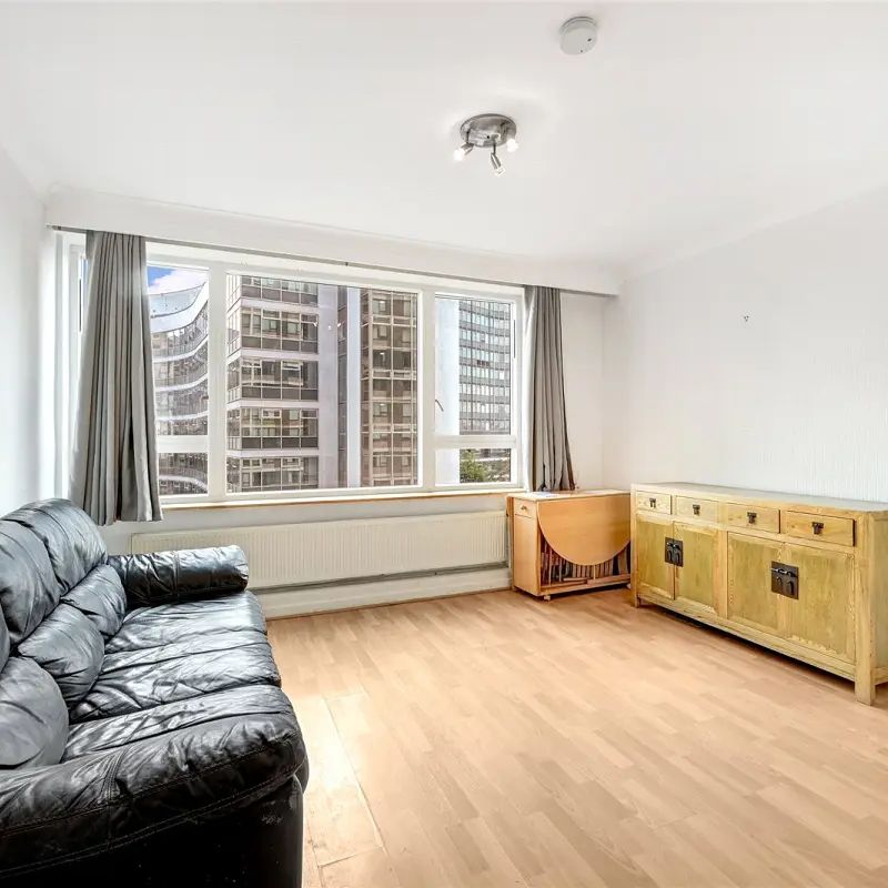 1 bedroom flat in 24 John Islip Street - Photo 1