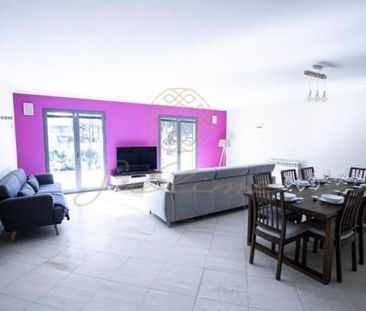 4 room luxury House for rent in Sesimbra, Portugal - Photo 1