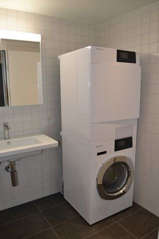 appartement moderne de 4,5 pièces à louer - Photo 2