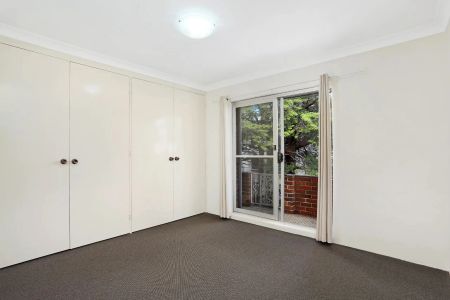 2 Bedroom Apartment in the centre of Hornsby - Photo 2