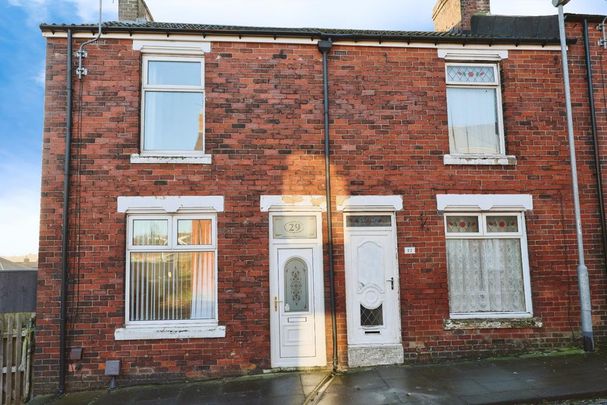 2 bedroom terraced house to rent - Photo 1