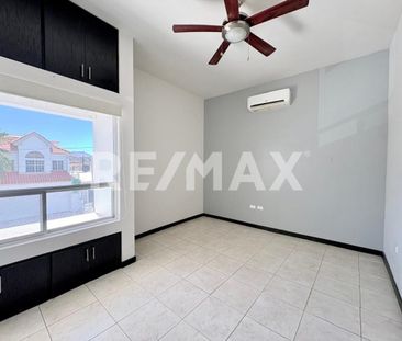 Casa en Renta – Lomas Altas IV, Chihuahua, Chih. - Foto 6