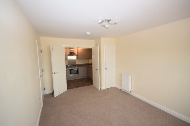 Rollock Street - Photo 1