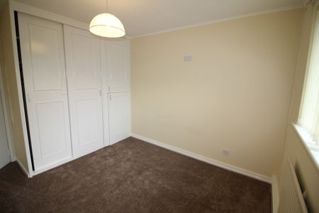 1 Bedroom Flat - Photo 3