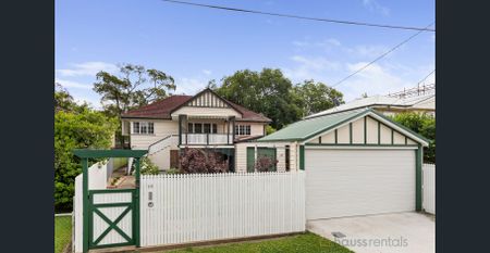 4 Bedroom Family Home - Photo 4