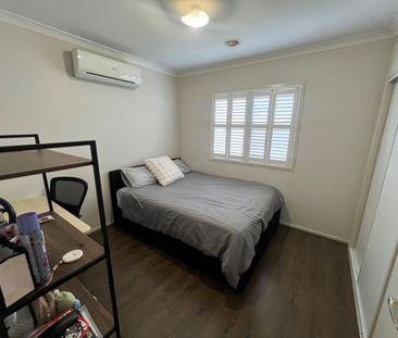 Splendid 4Br Home in Truganina! - Photo 6