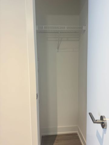 For Lease - 8 Cumberland Street Unit# 1304, Toronto, Ontario - Photo 2