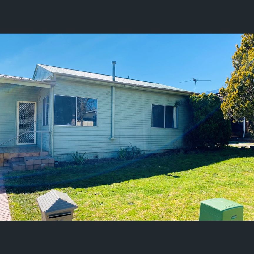 352 Summer Street, Orange, NSW 2800 - Photo 1