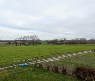 Vrijstaande woning op 705m² met mooie tuin, terras en landelijk uit... - Photo 4