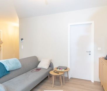 Appartement te huur in Gent voor € 885 met 2 slaapkamers - Photo 2