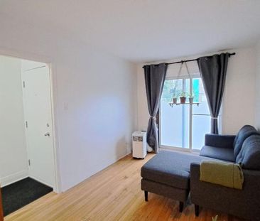 3 1/2 chambre ouverte- sur la Rue Bélanger (H1T 1B4) ; 3 1/2 open room - Photo 1