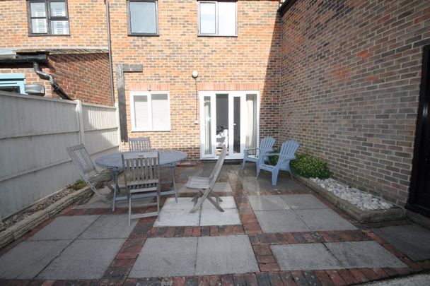 Kings Terrace, Emsworth - Photo 1