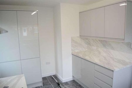 Baffam Gardens, Brayton, YO8 - Photo 5